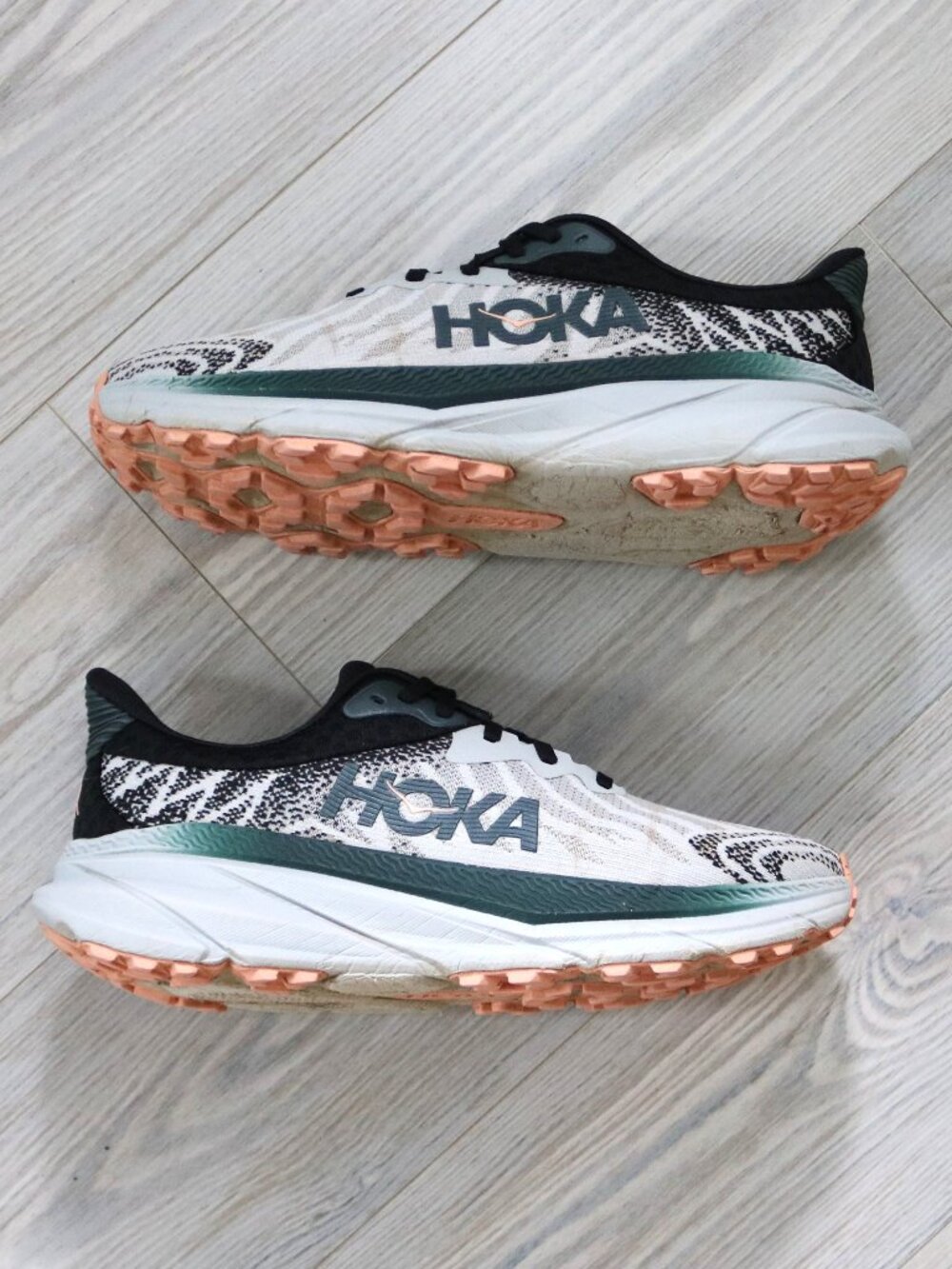 Hoka Challenger ATR 7 Trail Running Shoes Womens 9B Gray Outdoor Hiking Sneakers